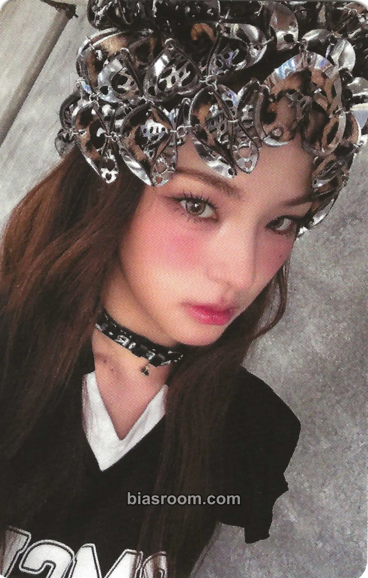 Mai Not Just Pretty Photocard - izna - izna K-pop photocard