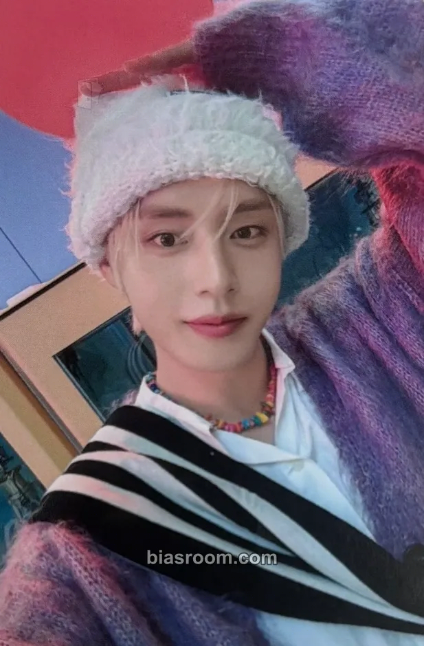 Jiwoong Prezent Photocard - ZEROBASEONE - ZEROBASEONE K-pop photocard