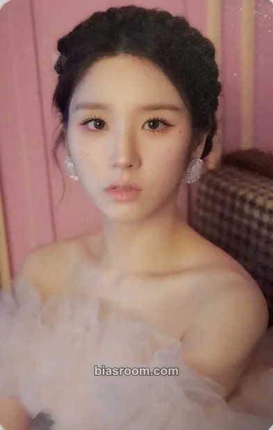 HeeJin Flip That Photocard - LOONA - LOONA K-pop photocard