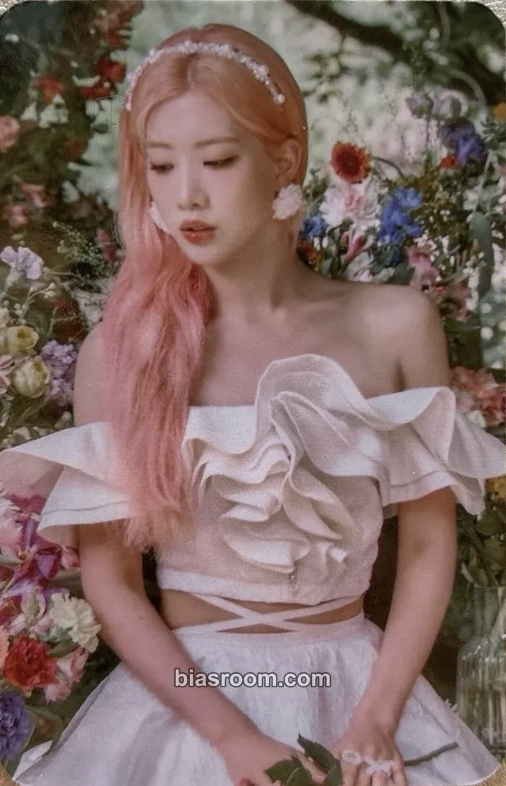 Kim Lip Flip That Photocard - LOONA - LOONA K-pop photocard