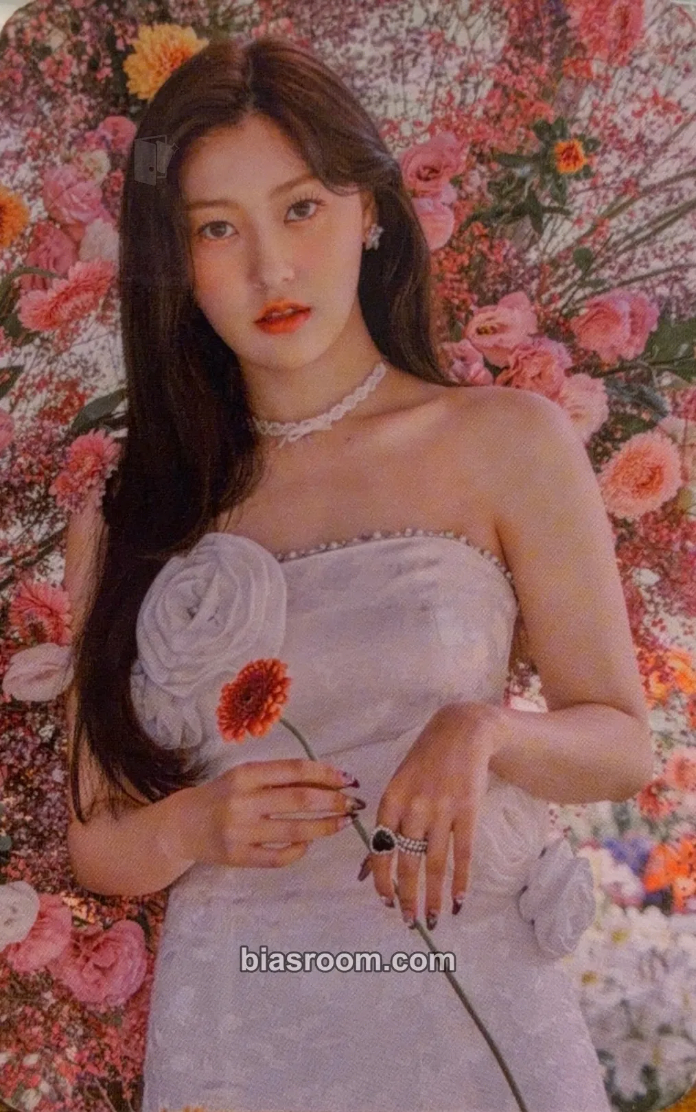Choerry Flip That Photocard - LOONA - LOONA K-pop photocard