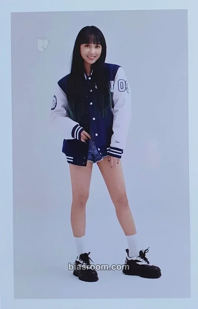 Secret Number - Dita - Who Dis? Album album inclusion postcard