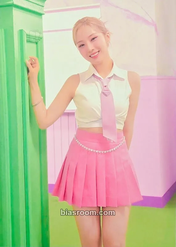 HaSeul Flip That Photocard - LOONA - LOONA K-pop photocard