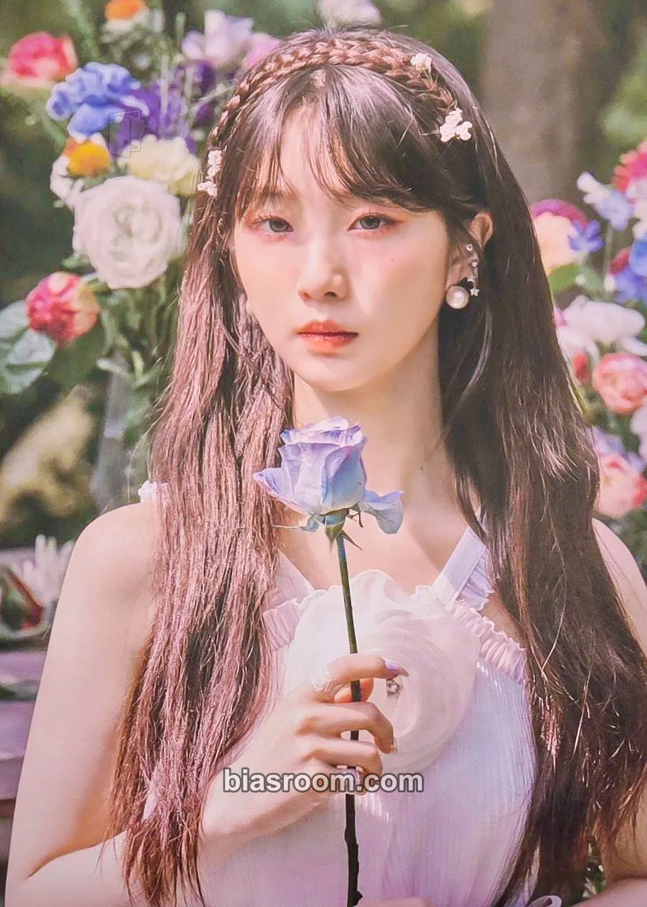 YeoJin Flip That Photocard - LOONA - LOONA K-pop photocard