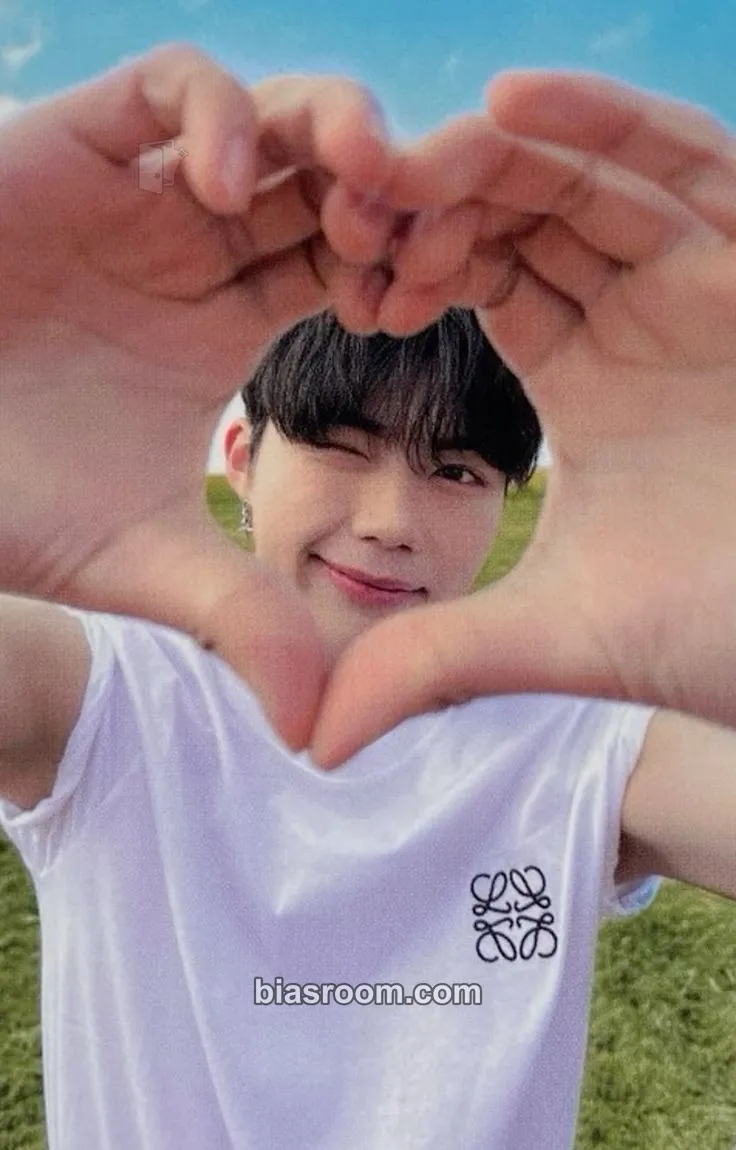 Gunwook You Had Me at Hello Photocard - ZEROBASEONE - ZEROBASEONE K-pop photocard