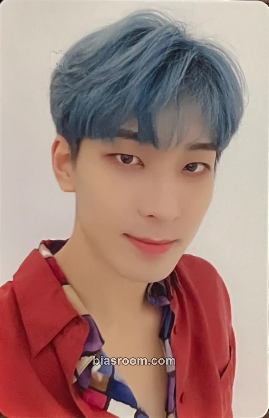 Wonwoo Fallin' Flower Photocard - SEVENTEEN - SEVENTEEN K-pop photocard
