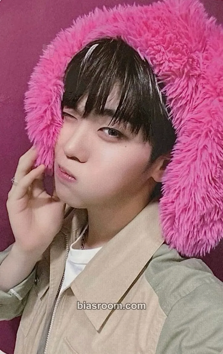 Taerae You Had Me at Hello Photocard - ZEROBASEONE - ZEROBASEONE K-pop photocard