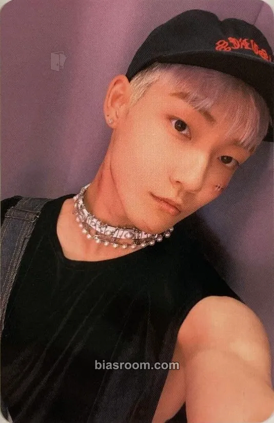 Kevin Maverick Photocard - THE BOYZ - THE BOYZ K-pop photocard