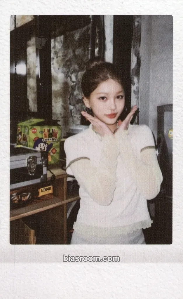 Jiana COLD Photocard - Young Posse - Young Posse K-pop photocard