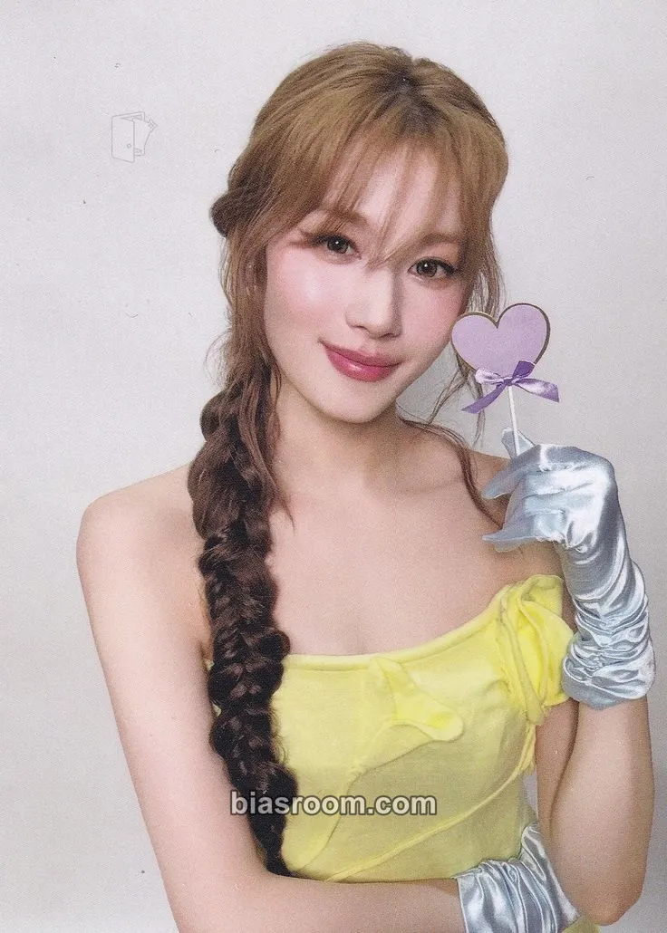 Sana HAUTE COUTURE Photocard - TWICE - TWICE K-pop photocard