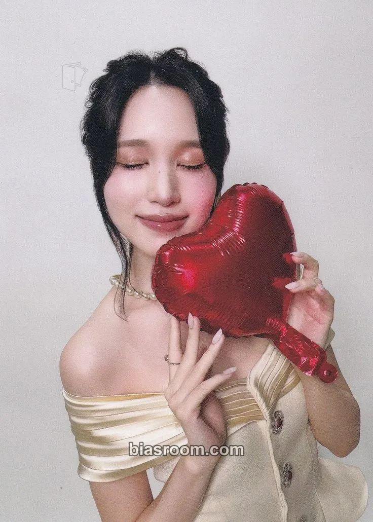 Mina HAUTE COUTURE Photocard - TWICE - TWICE K-pop photocard