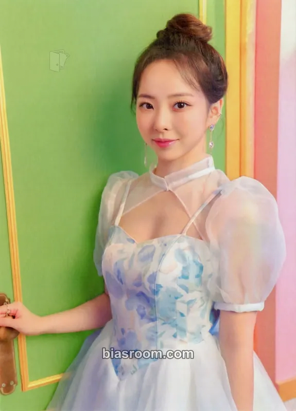 ViVi Flip That Photocard - LOONA - LOONA K-pop photocard
