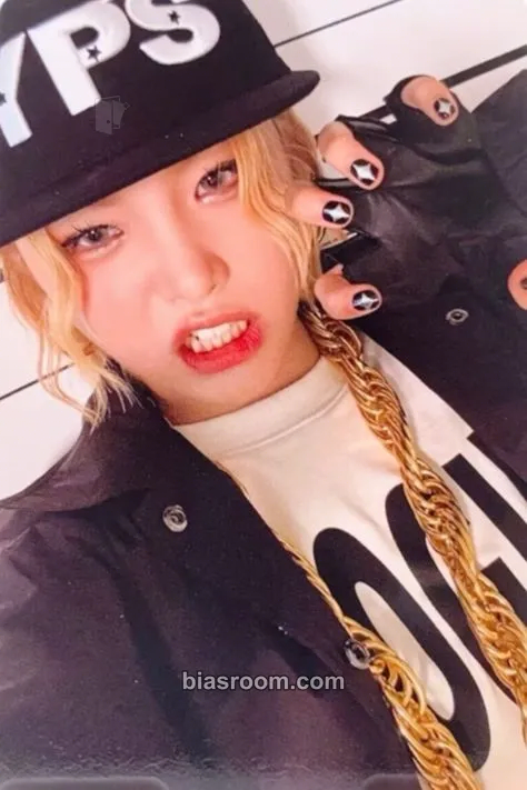 Sunhye ATE THAT Photocard - Young Posse - Young Posse K-pop photocard
