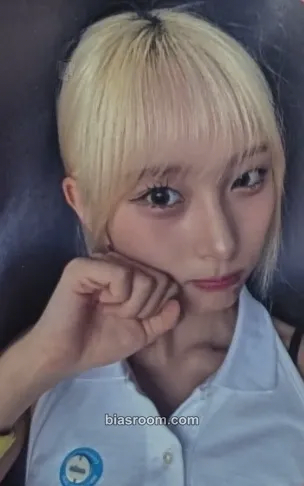 Chowon I'M ON IT! Photocard - ICHILLIN’ - ICHILLIN’ K-pop photocard