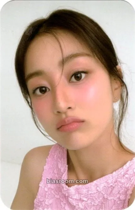 Jihyo JIHYO x Milktouch Photocard - TWICE - TWICE K-pop photocard