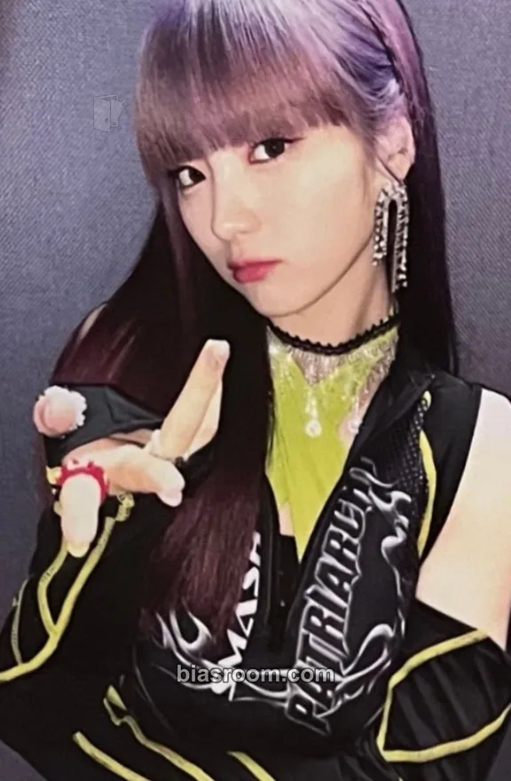 E.JI Bridge of Dreams Photocard - ICHILLIN’ - ICHILLIN’ K-pop photocard