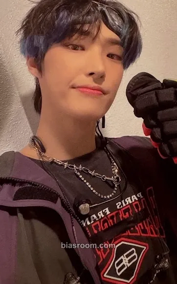 Mingi THE WORLD EP.1 : MOVEMENT Photocard - ATEEZ - ATEEZ K-pop photocard