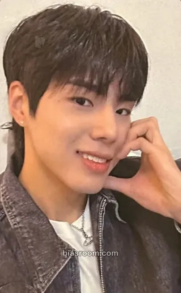 Seongbin On Photocard - 82Major - 82Major K-pop photocard
