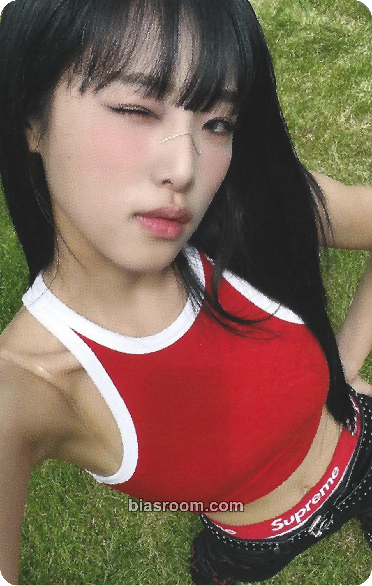 Yena Love War Photocard - Yena K-pop photocard