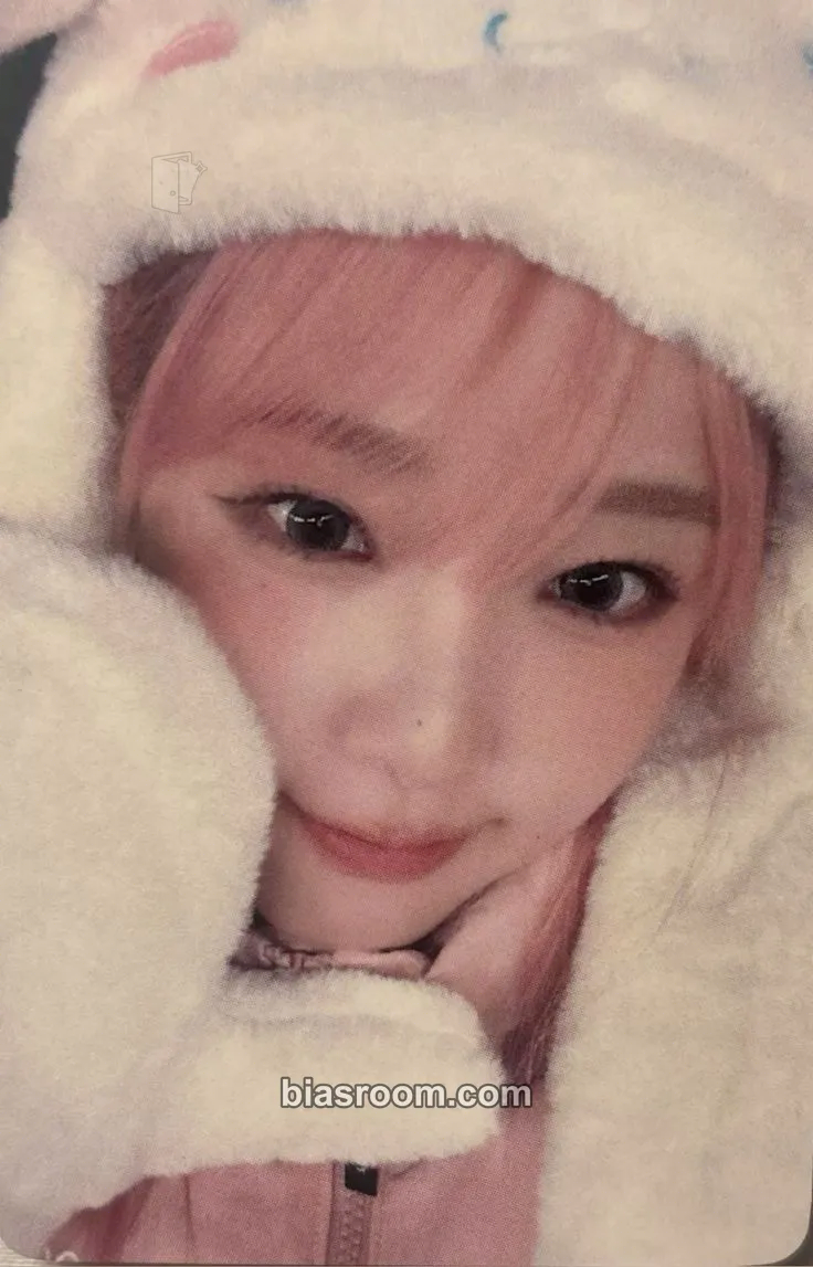 Yena HATE XX Photocard - Yena K-pop photocard