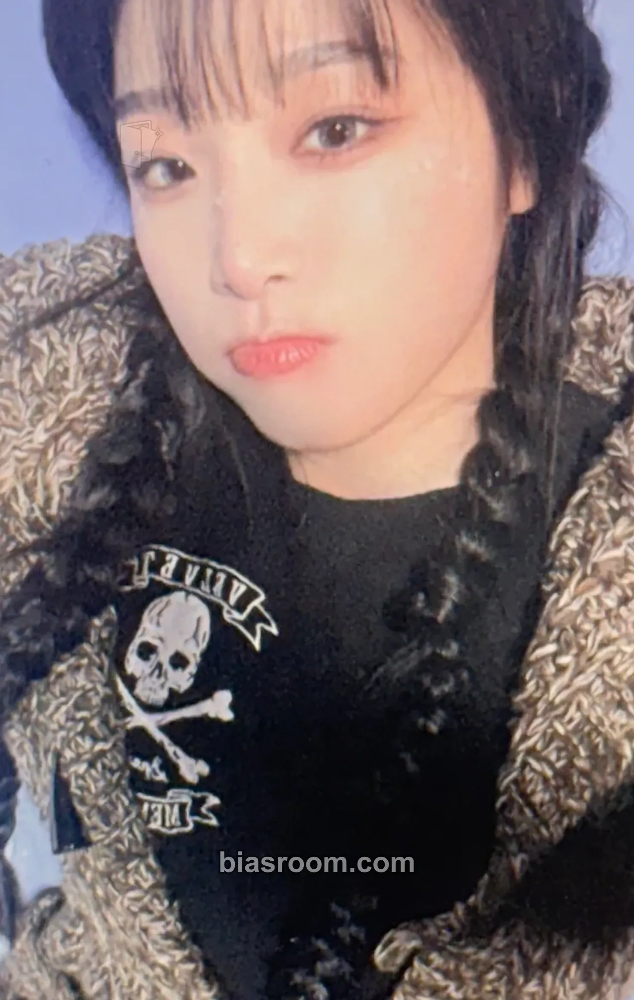 Yena Love War Photocard - Yena K-pop photocard