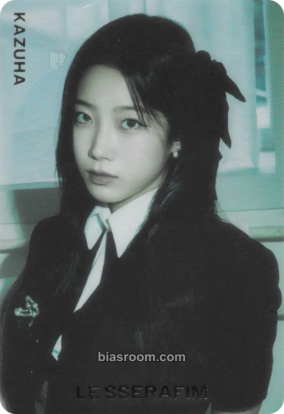 Kazuha Bandai Namco Wafers x Le Sserafim Photocard - LE SSERAFIM - LE SSERAFIM K-pop photocard