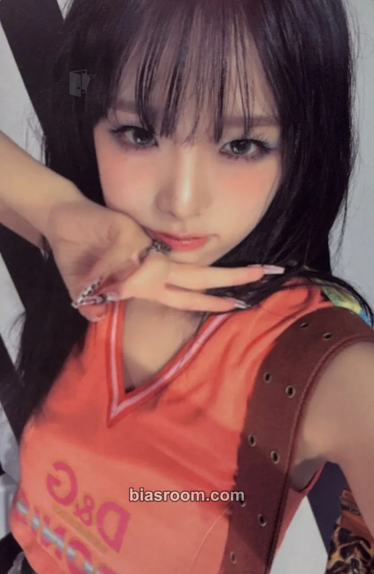 Yena HATE XX Photocard - Yena K-pop photocard
