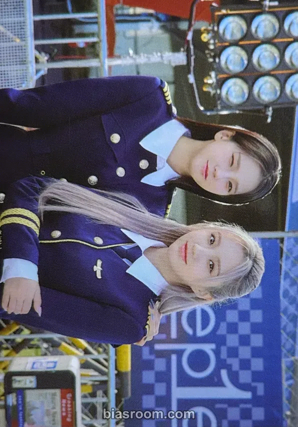 FLY HIGH: Japan Fan Concert 2024 Photocard - Kep1er - Kep1er K-pop photocard
