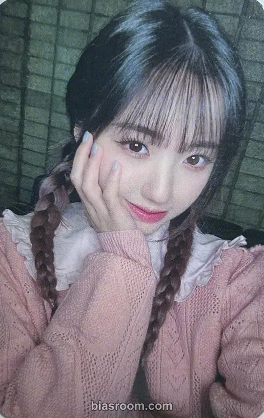 Yeseo 2nd Debut Anniversary Cafe Photocard - Kep1er - Kep1er K-pop photocard