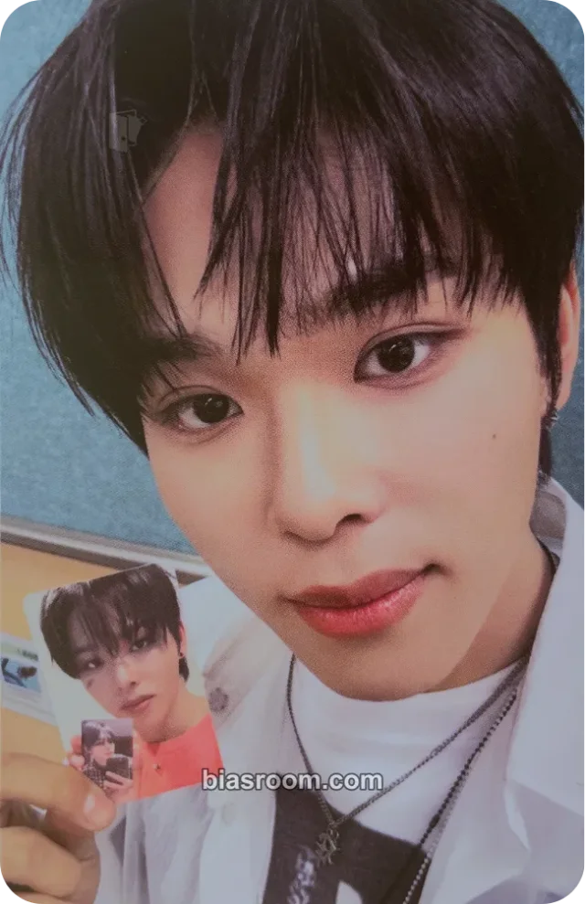 KickFlip - Amaru - Kick Out, Flip Now! Album album photocard pob (pre-order benefit)