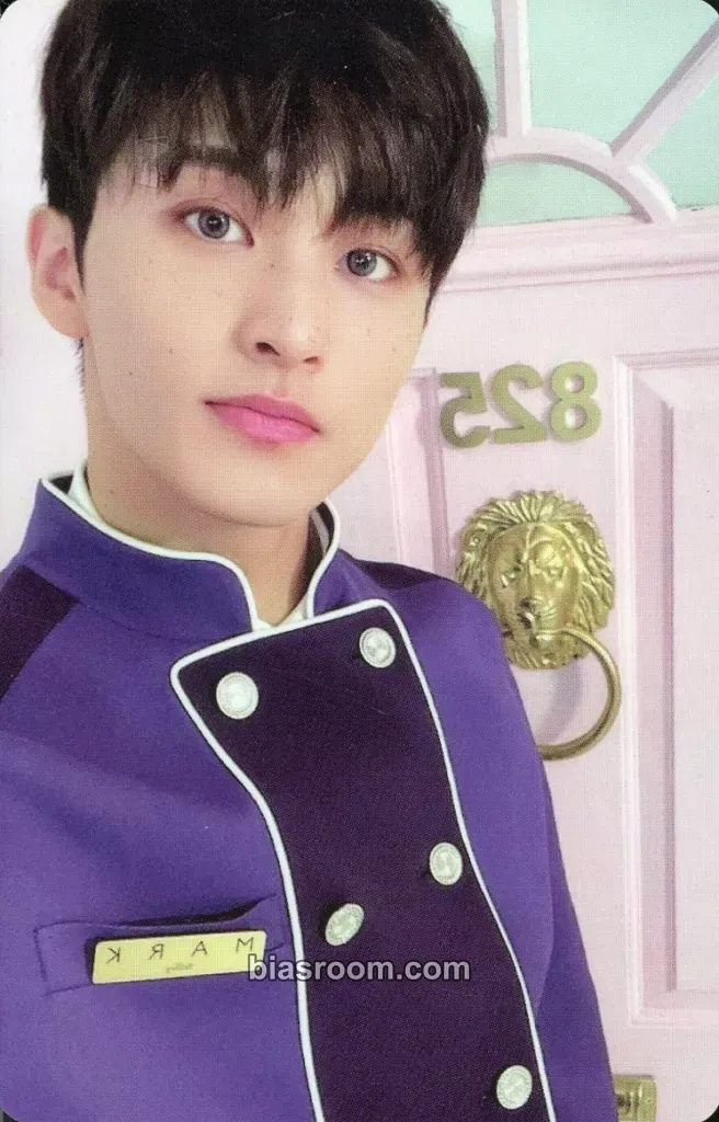 Mark 2022 Season’s Greetings Photocard - NCT DREAM - NCT DREAM K-pop photocard