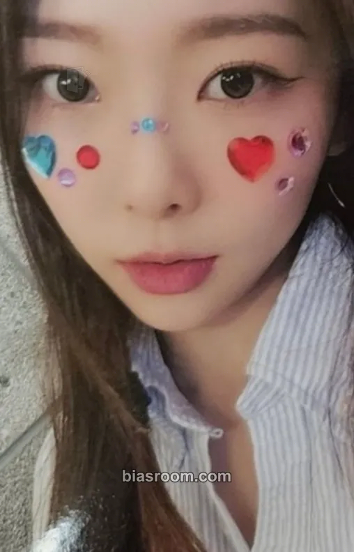 Jackie BITE ME Photocard - ICHILLIN’ - ICHILLIN’ K-pop photocard