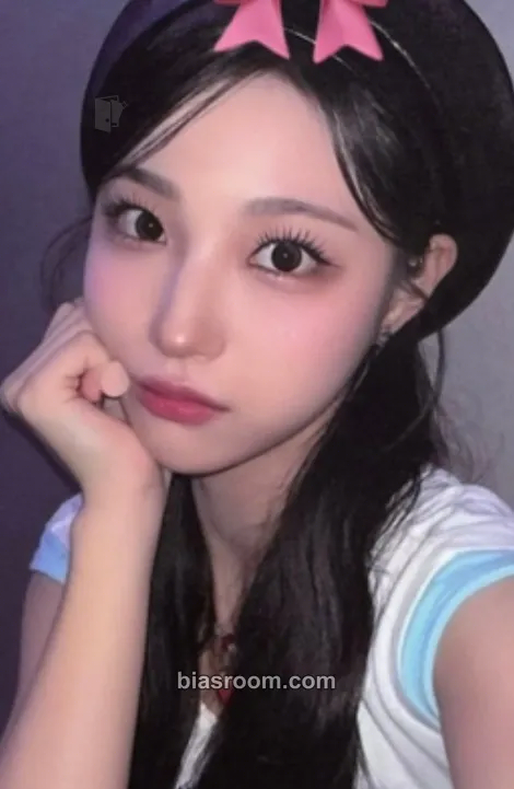 Yeju I'M ON IT! Photocard - ICHILLIN’ - ICHILLIN’ K-pop photocard