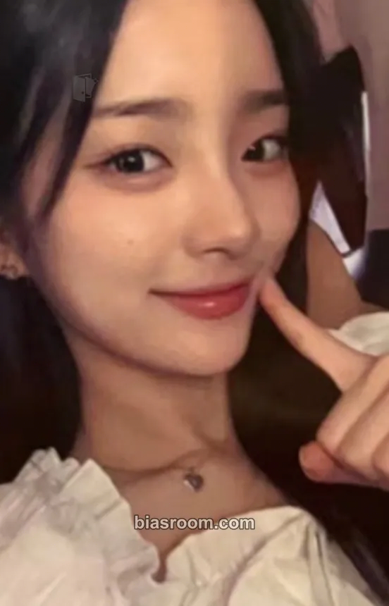 E.JI I'M ON IT! Photocard - ICHILLIN’ - ICHILLIN’ K-pop photocard