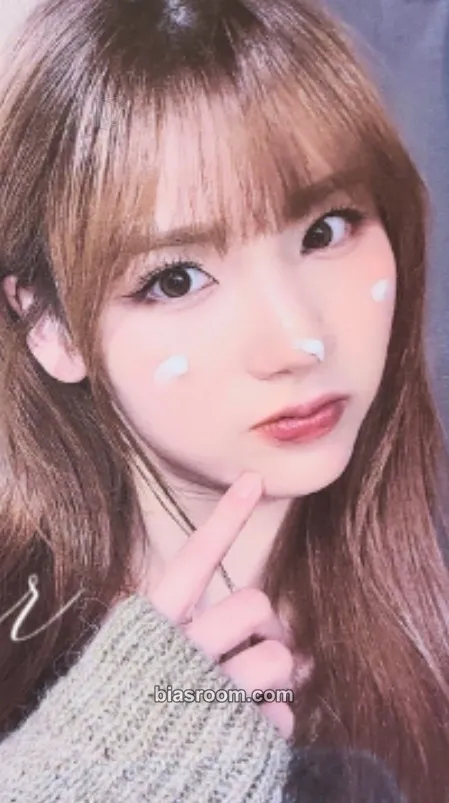 Jiyoon Feelin' Hot Photocard - ICHILLIN’ - ICHILLIN’ K-pop photocard