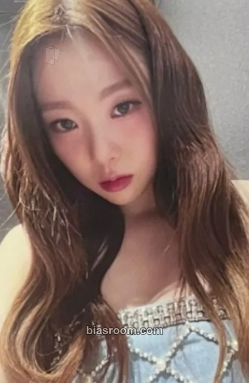 Jackie Feelin' Hot Photocard - ICHILLIN’ - ICHILLIN’ K-pop photocard