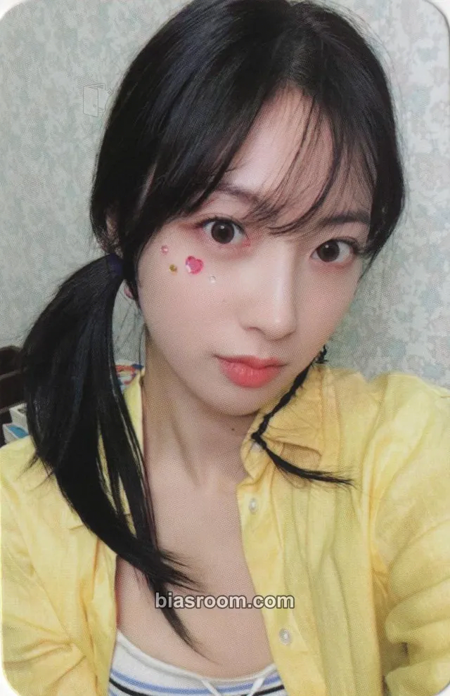 Riina Lovestruck Photocard - H1-KEY - H1-KEY K-pop photocard