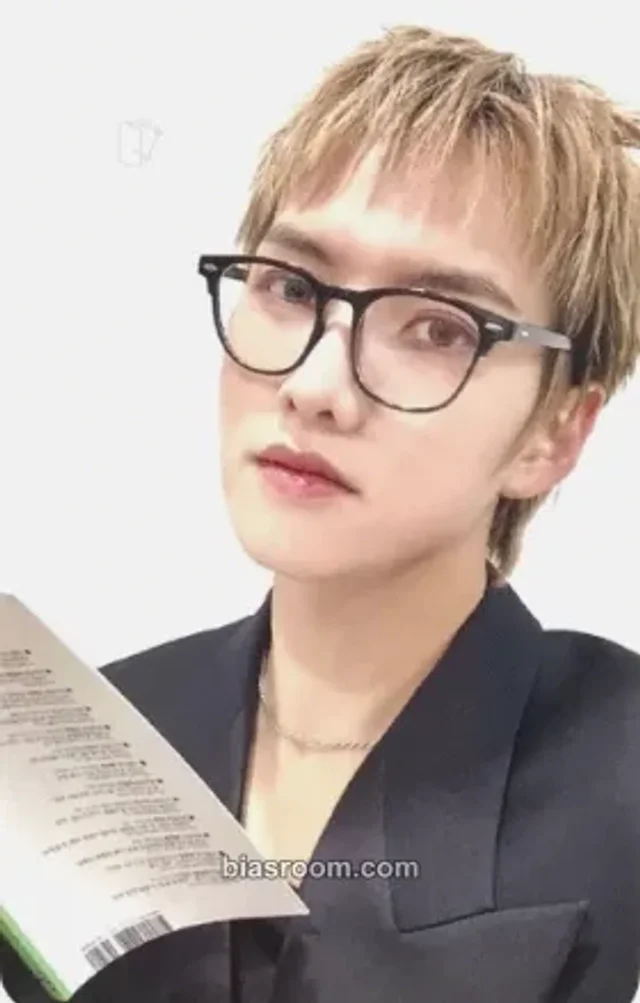 82Major - Seongil - Trophy Album everline video call (fancall) photo event round 2