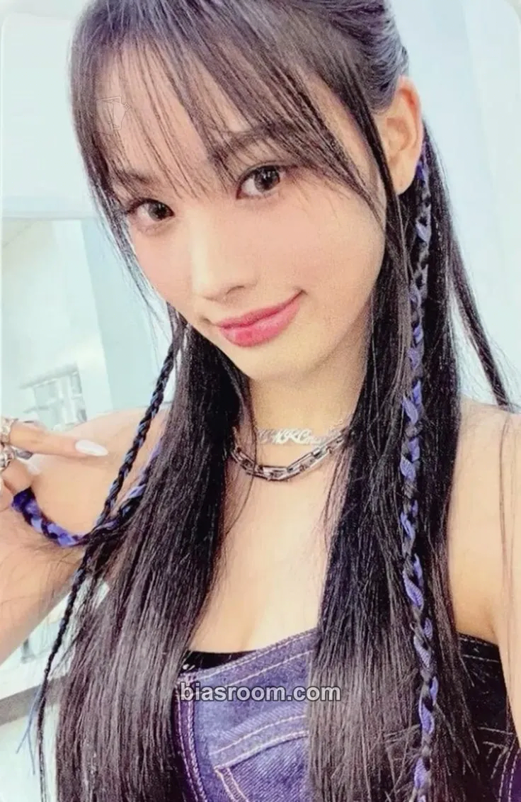 Jini An Iron Hand In A Velvet Glove Photocard - Jini K-pop photocard