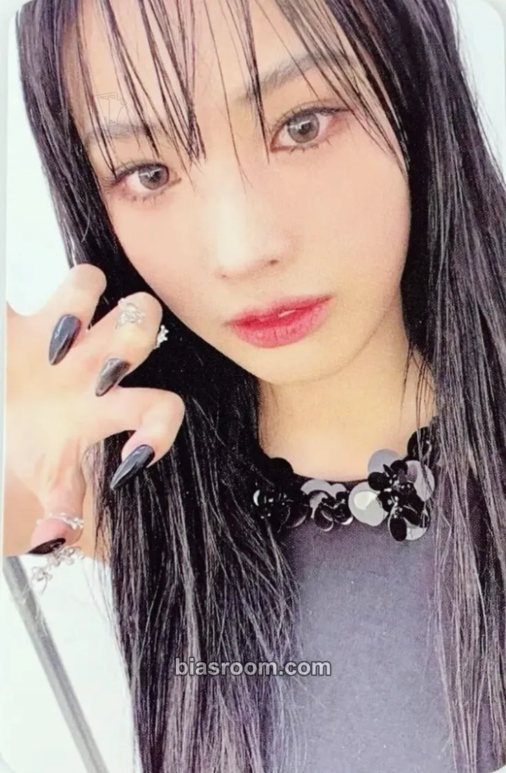 Jini An Iron Hand In A Velvet Glove Photocard - Jini K-pop photocard