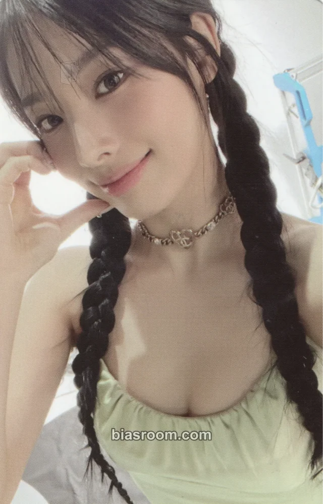 Jini - Jini - An Iron Hand In A Velvet Glove Album album photocard US exclusive