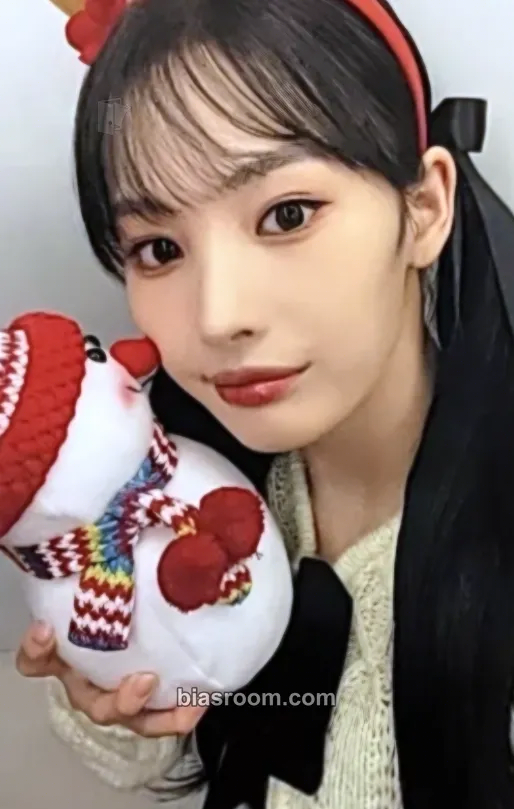Jini An Iron Hand In A Velvet Glove Photocard - Jini K-pop photocard
