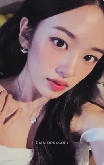 Yujin IVE SECRET Photocard - IVE - IVE K-pop photocard