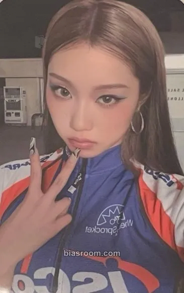 Choi Jungeun Not Just Pretty Photocard - izna - izna K-pop photocard