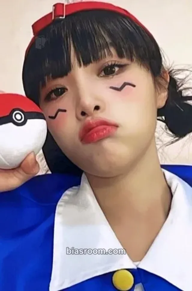 Yena - Yena - SMARTPHONE Album withmuu round 4 video call (fancall)