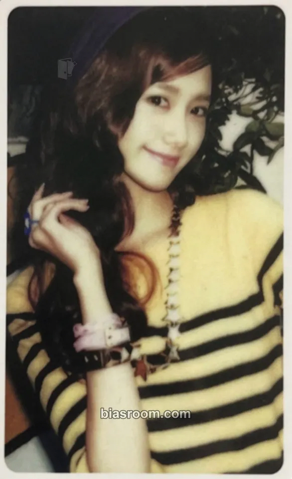 Yoona Oh! Photocard - Girls' Generation - Girls' Generation K-pop photocard