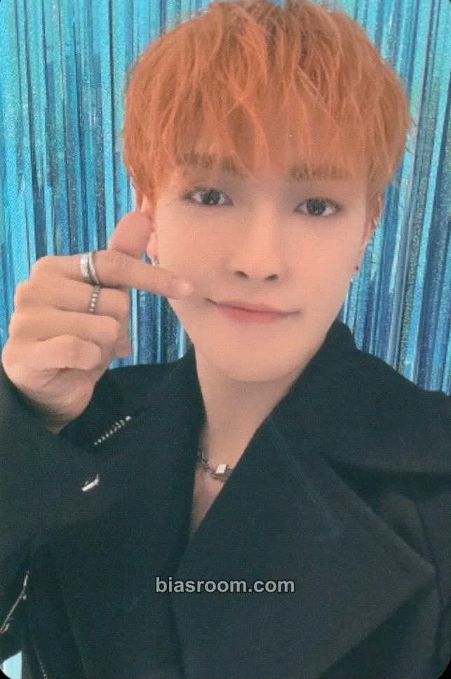 Hongjoong POP-UP: GOLDEN HOUR : Part 1 (Soundwave) Photocard - ATEEZ - ATEEZ K-pop photocard