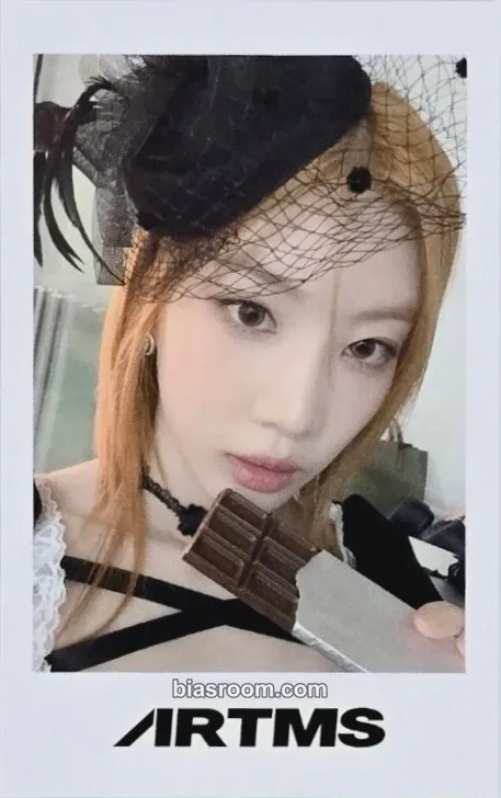 Kim Lip Dall Photocard - ARTMS - ARTMS K-pop photocard