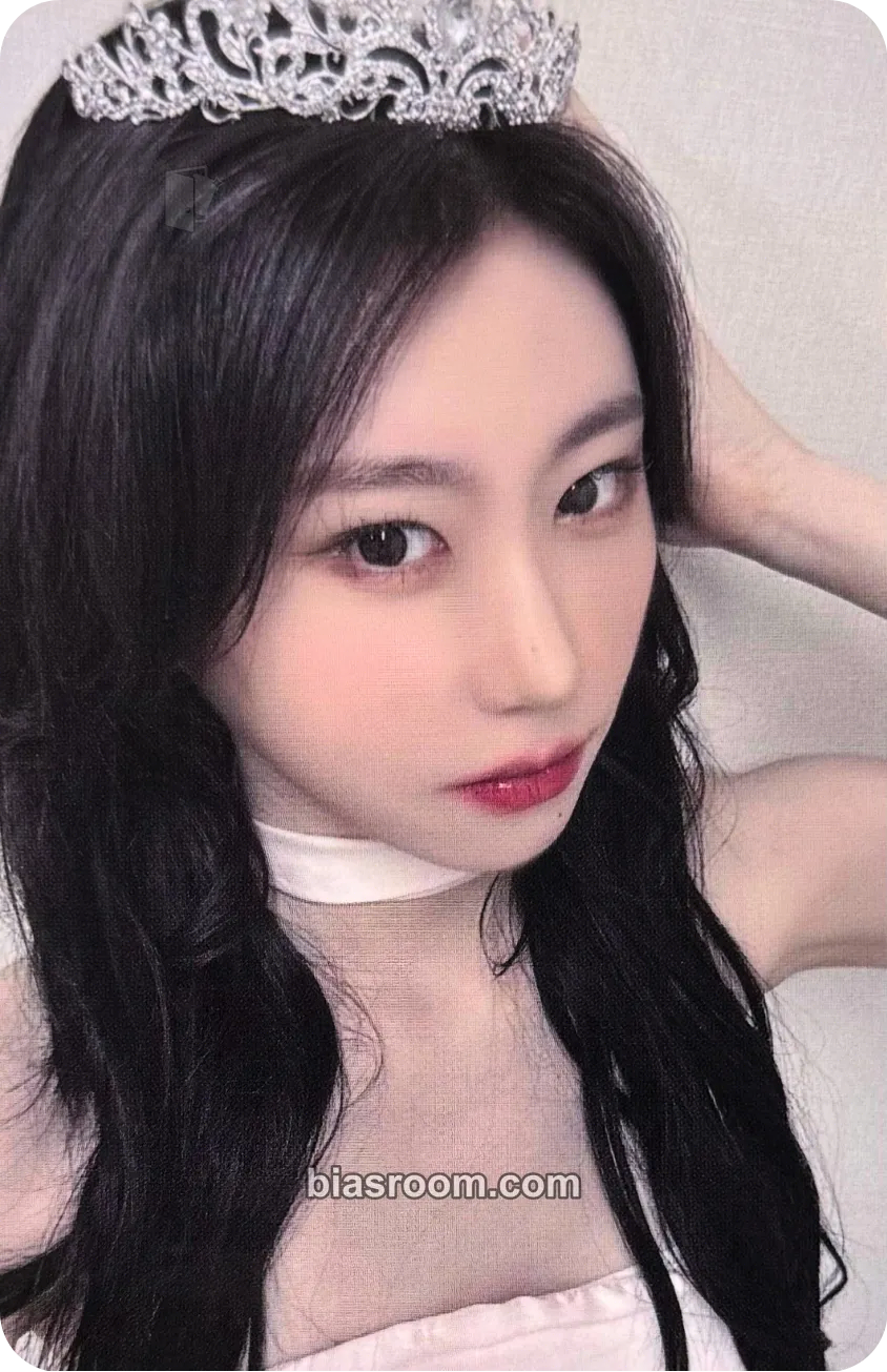 Chaeryeong Girls Will Be Girls Photocard - ITZY - ITZY K-pop photocard