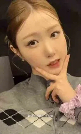 Hitomi &our vibe Photocard - SAY MY NAME - SAY MY NAME K-pop photocard